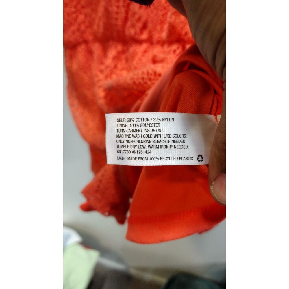 NWT Xhilaration Coral Crochet‎ V-Neck Romper - Picture 3 of 6